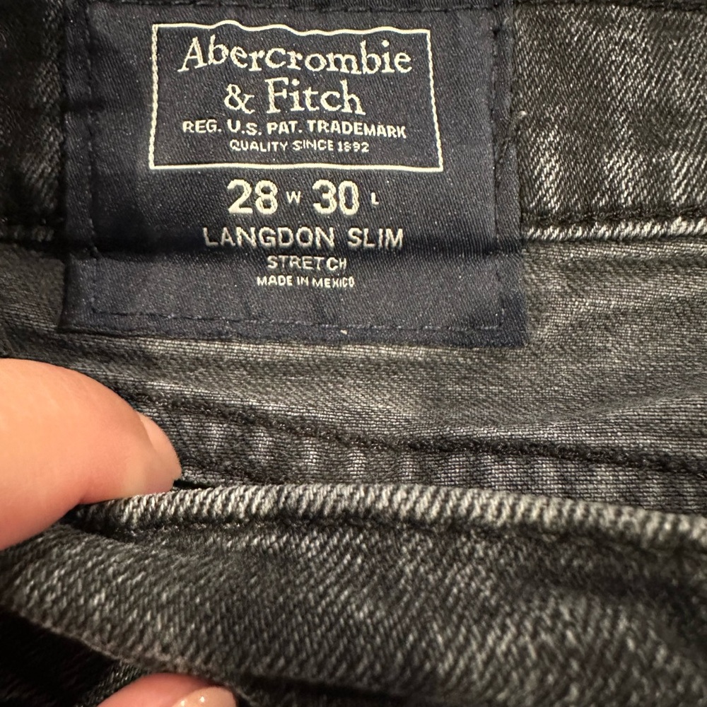 Men’s Jean bundle - Picture 3 of 6